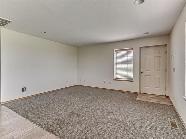12875 W Waterloo Rd, Edmond, OK 73025